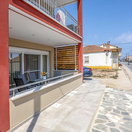 Natalia Peramos Appartement Néa Péramos Buitenkant foto