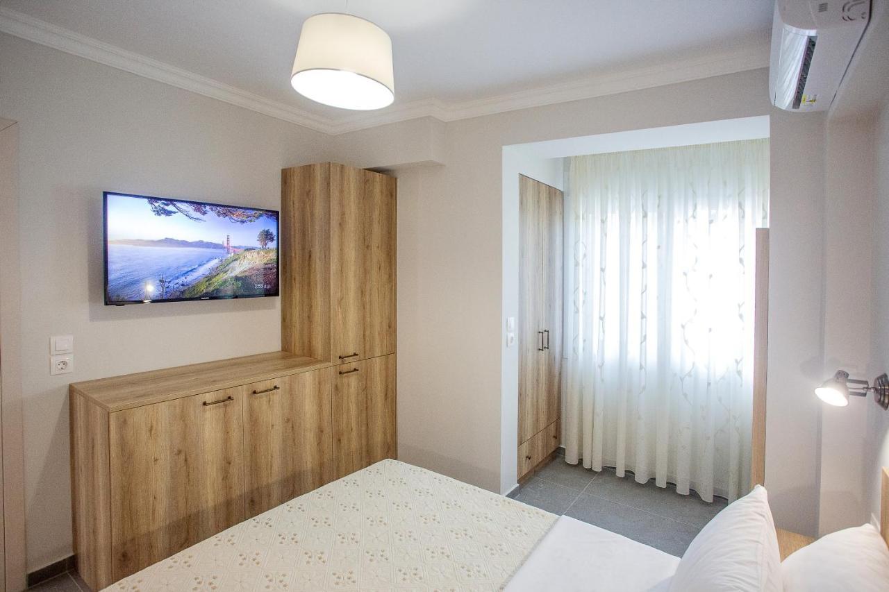 Natalia Peramos Appartement Néa Péramos Buitenkant foto